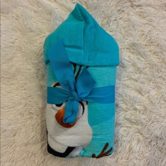 Disney Frozen “OLAF” Kids Beach / Bath Wrap Towel in Blue 25” X 50” - Picture 5 of 9